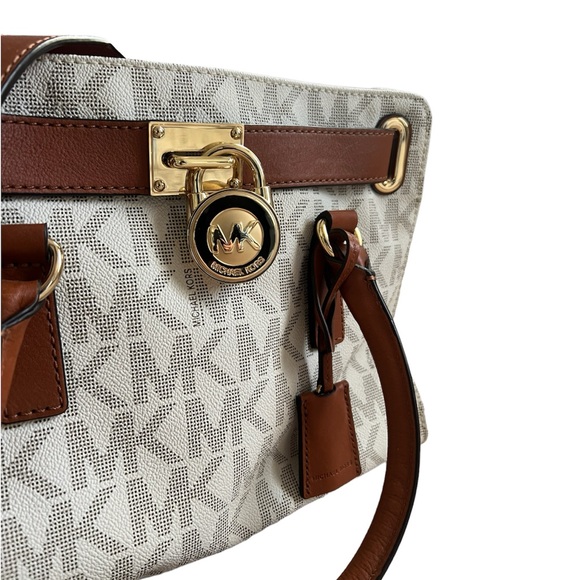 LIKE NEW Michael Kors Hamilton Satchel Bag - Picture 11 of 17